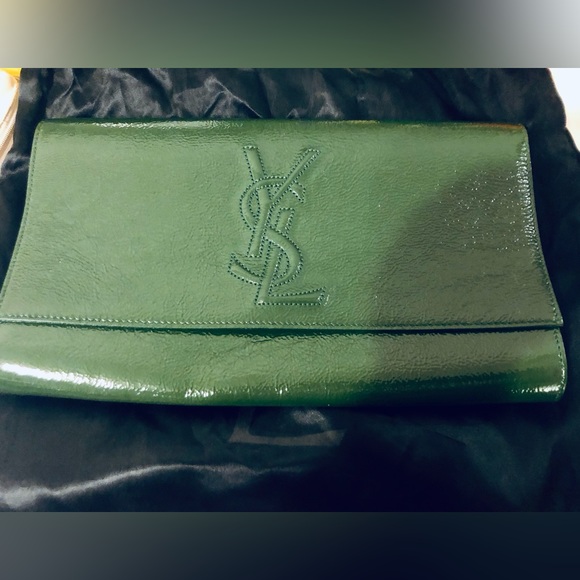 ๐ด๐คฉ*WT* YVES SAINT LAURENT BELLE DE JOUR EMERALD GREEN PATENT CLUTCH!๐ - Picture 2 of 15